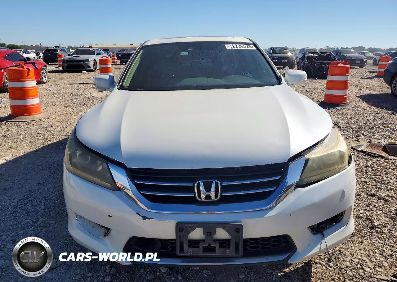 2013 Honda Accord Touring VIN:1HGCR3F96DA032933 - 5