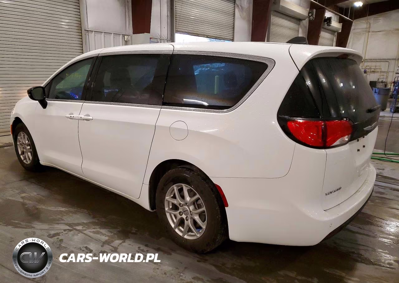 2025 Chrysler Voyager Lx VIN:2C4RC1CG7SR523599 - 2
