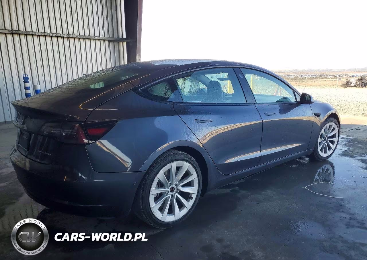 2022 Tesla Model 3 VIN:5YJ3E1EB4NF300860 - 3