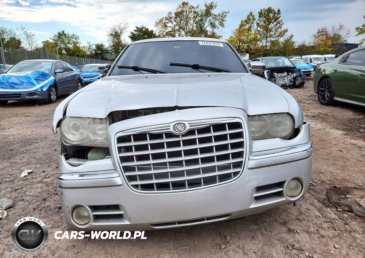 2007 Chrysler 300C VIN:2C3KA63H57H706045 - 5