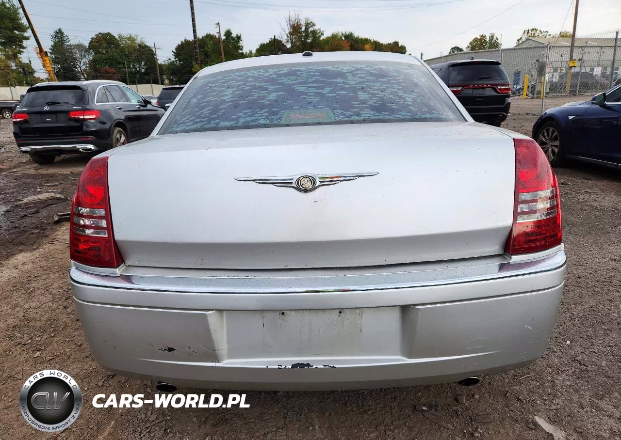 2007 Chrysler 300C VIN:2C3KA63H57H706045 - 6