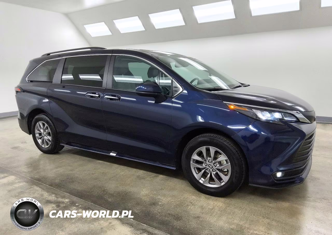 2025 Toyota Sienna Xle 8-Passenger VIN:5TDYRKEC6SS238586 - 4