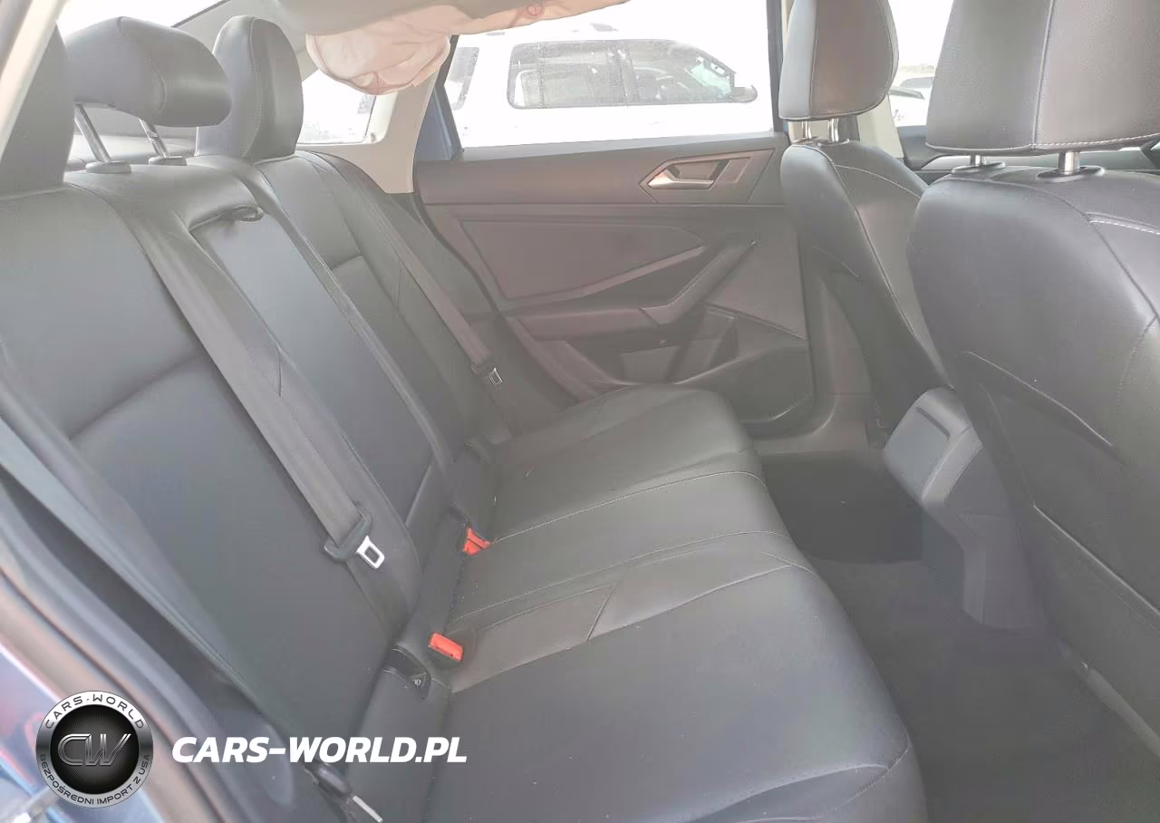 2019 Volkswagen Jetta S VIN:3VWC57BU2KM164600 - 10