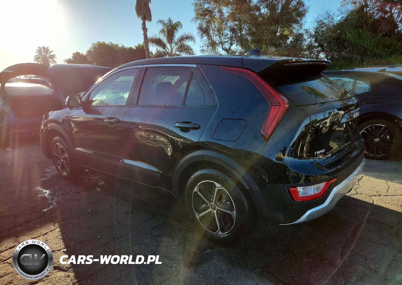 2026 Kia Niro Lx VIN:KNDCP3LE2T5359939 - 2