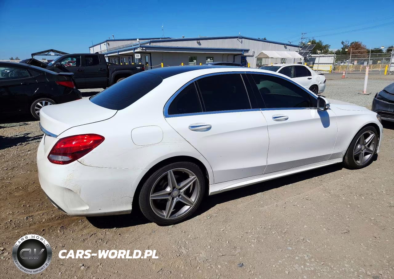 2017 Mercedes-Benz C 300 VIN:55SWF4JB6HU205916 - 3
