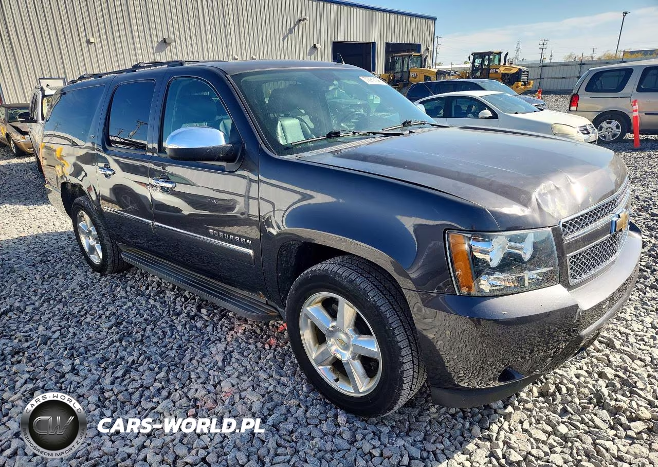 2010 Chevrolet Suburban K1500 Ltz VIN:1GNUKKE36AR103826 - 4