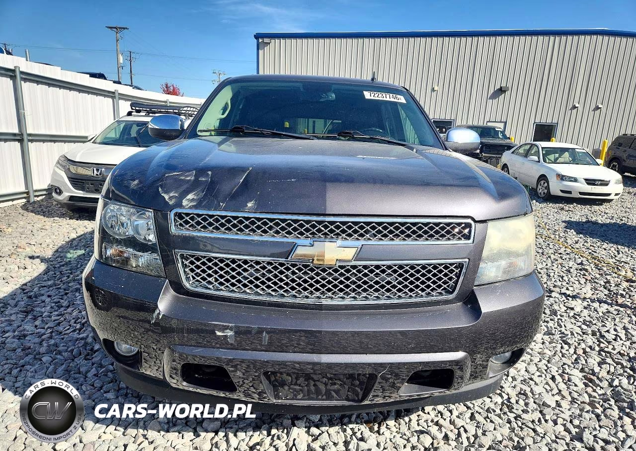 2010 Chevrolet Suburban K1500 Ltz VIN:1GNUKKE36AR103826 - 5