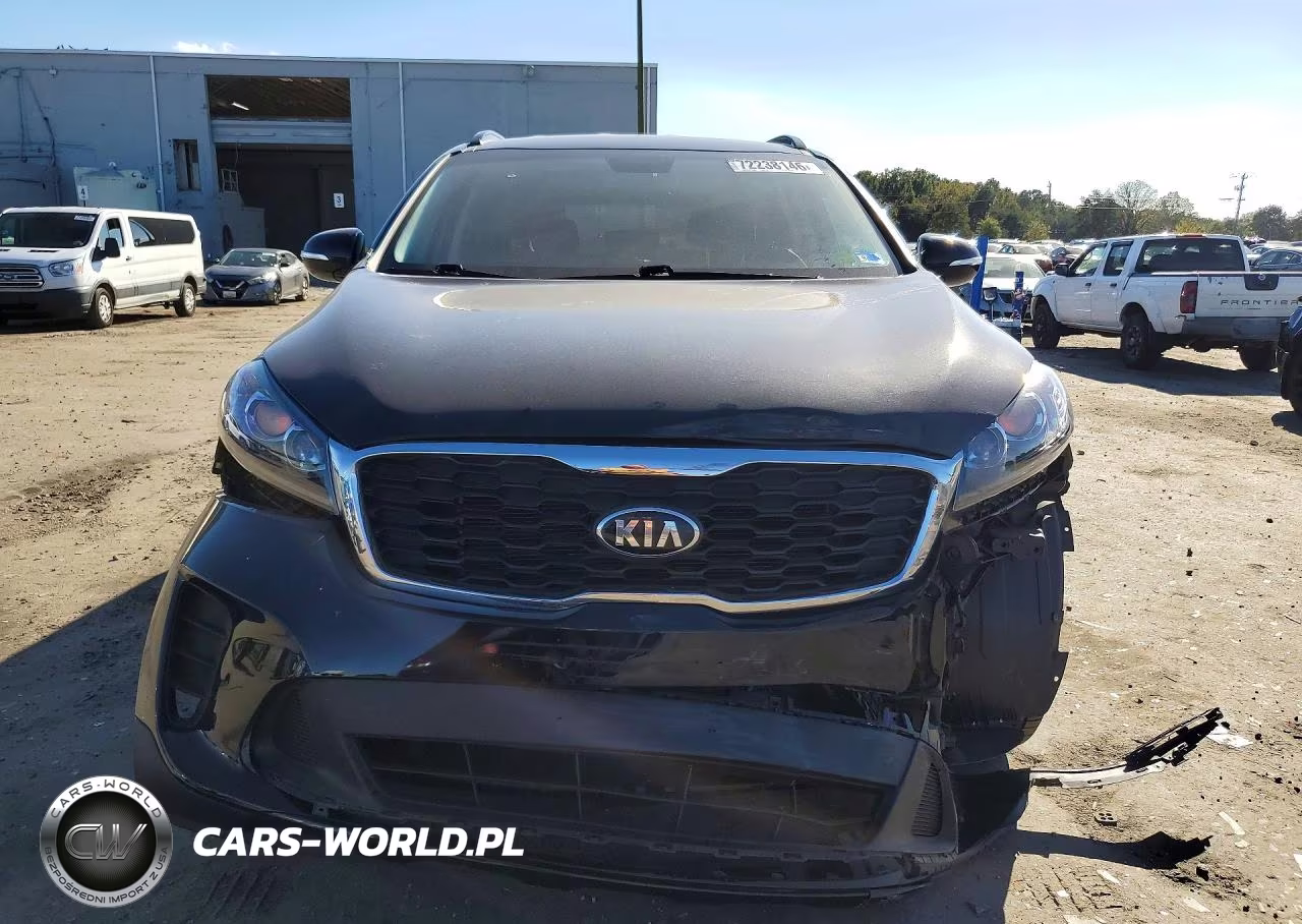 2019 Kia Sorento S V6 VIN:5XYPGDA56KG588561 - 5