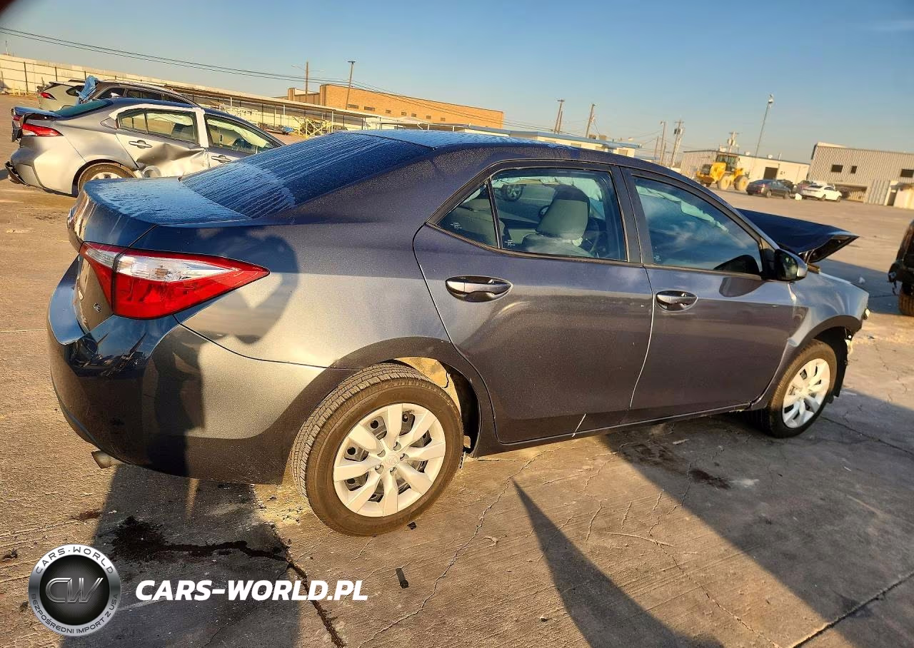 2016 Toyota Corolla Le VIN:5YFBURHE9GP530534 - 3