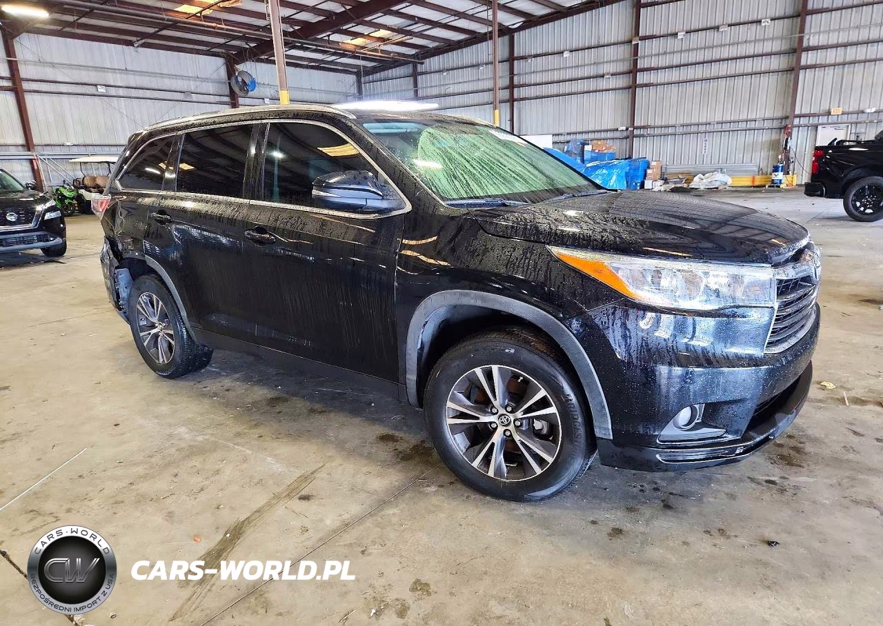 2016 Toyota Highlander Xle VIN:5TDKKRFH5GS159074 - 4