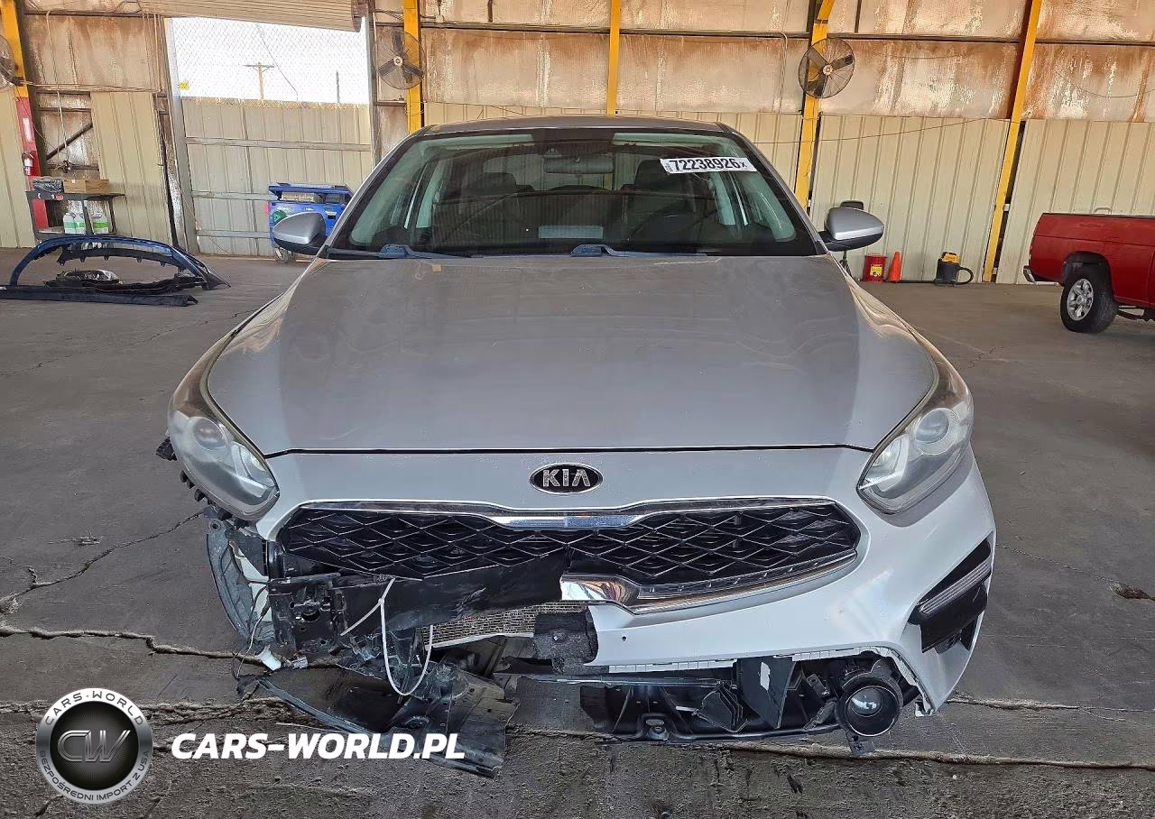 2019 Kia Forte S VIN:3KPF34AD9KE134624 - 5