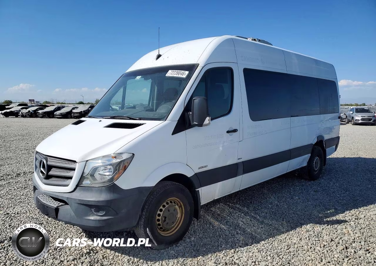 2016 Mercedes-Benz Sprinter 2500 VIN:WDZPE8DD8GP213971 - 1