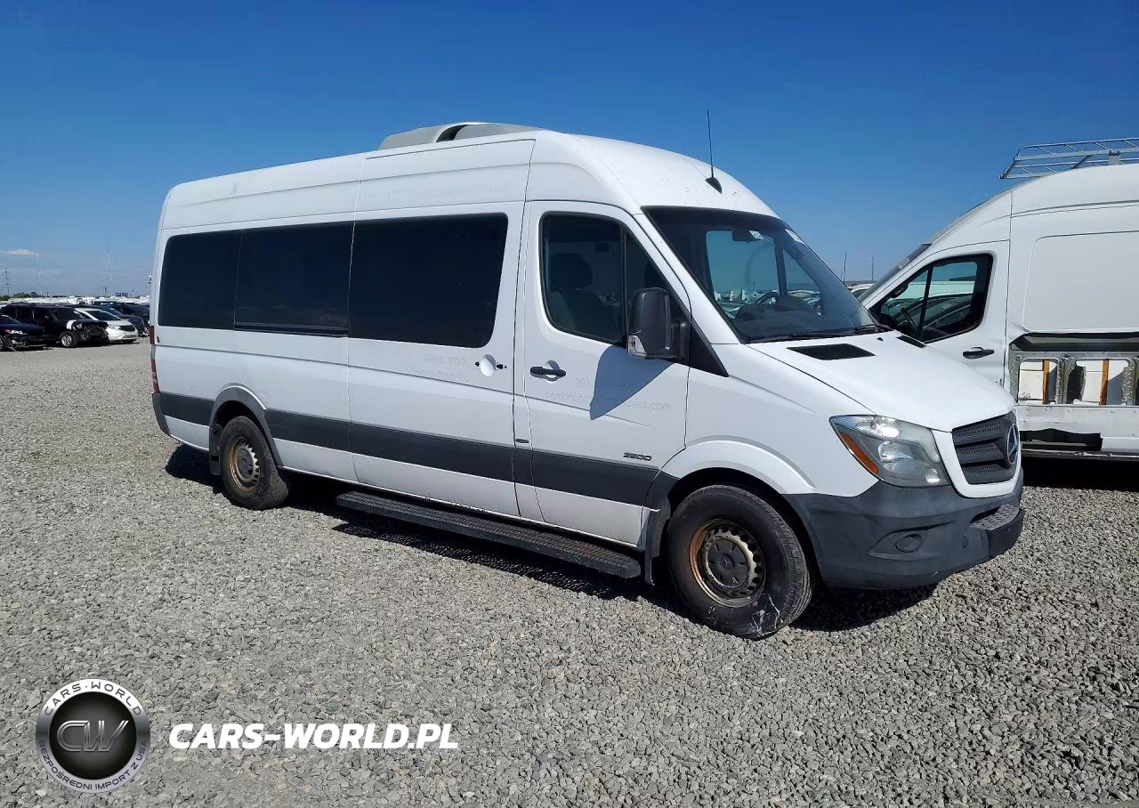 2016 Mercedes-Benz Sprinter 2500 VIN:WDZPE8DD8GP213971 - 4