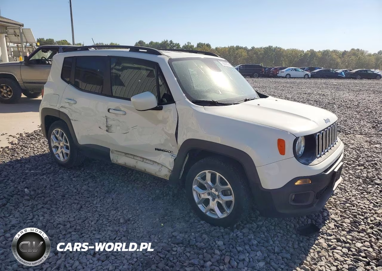 2015 Jeep Renegade Latitude VIN:ZACCJABT9FPB87832 - 4