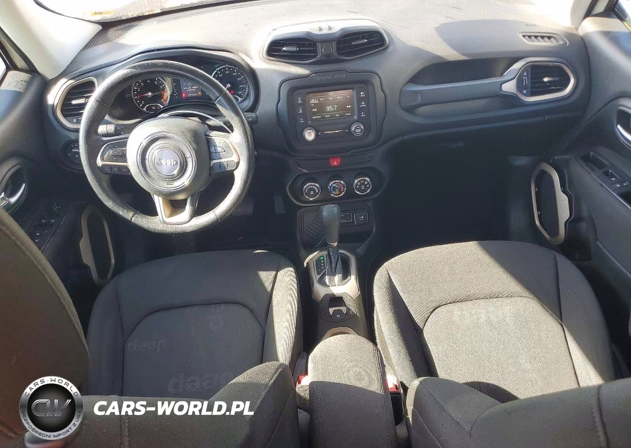 2015 Jeep Renegade Latitude VIN:ZACCJABT9FPB87832 - 8