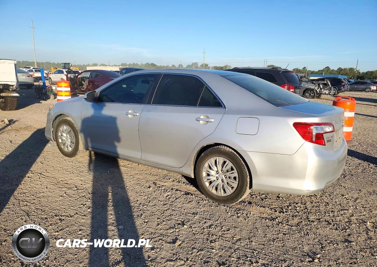 2014 Toyota Camry Le VIN:4T4BF1FK2ER419362 - 2