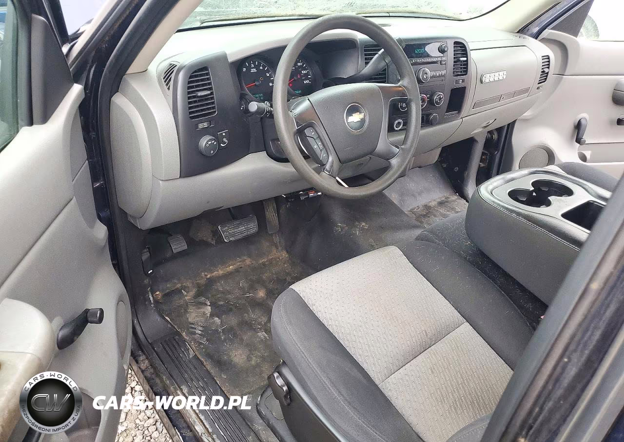 2007 Chevrolet Silverado C1500 VIN:1GCEC14CX7Z555843 - 8