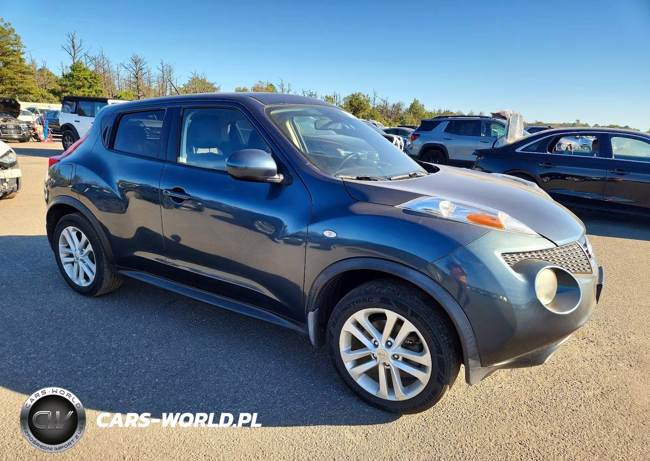 2013 Nissan Juke S VIN:JN8AF5MV3DT215449 - 4