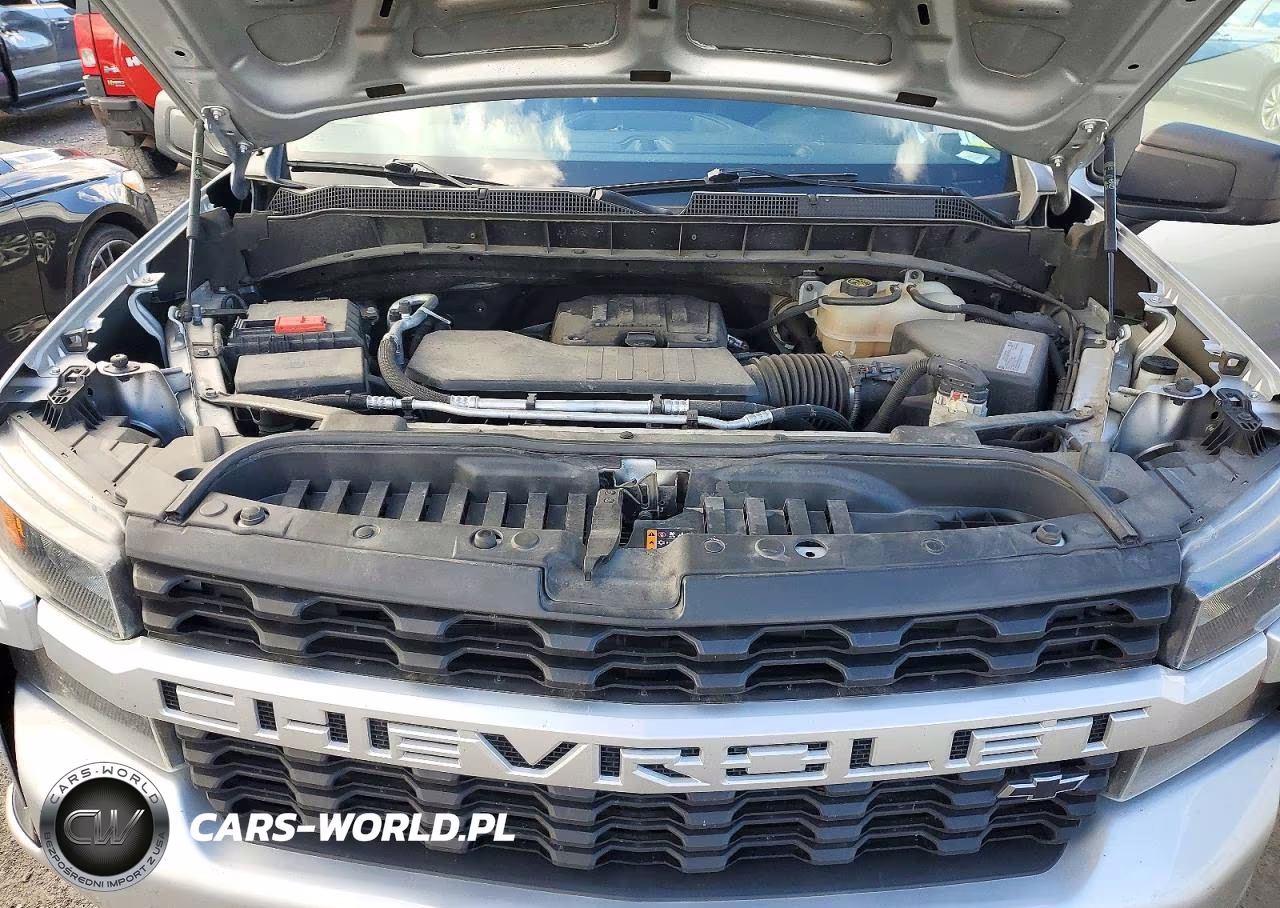 2021 Chevrolet Silverado K1500 Custom VIN:1GCRYBEK0MZ305005 - 11