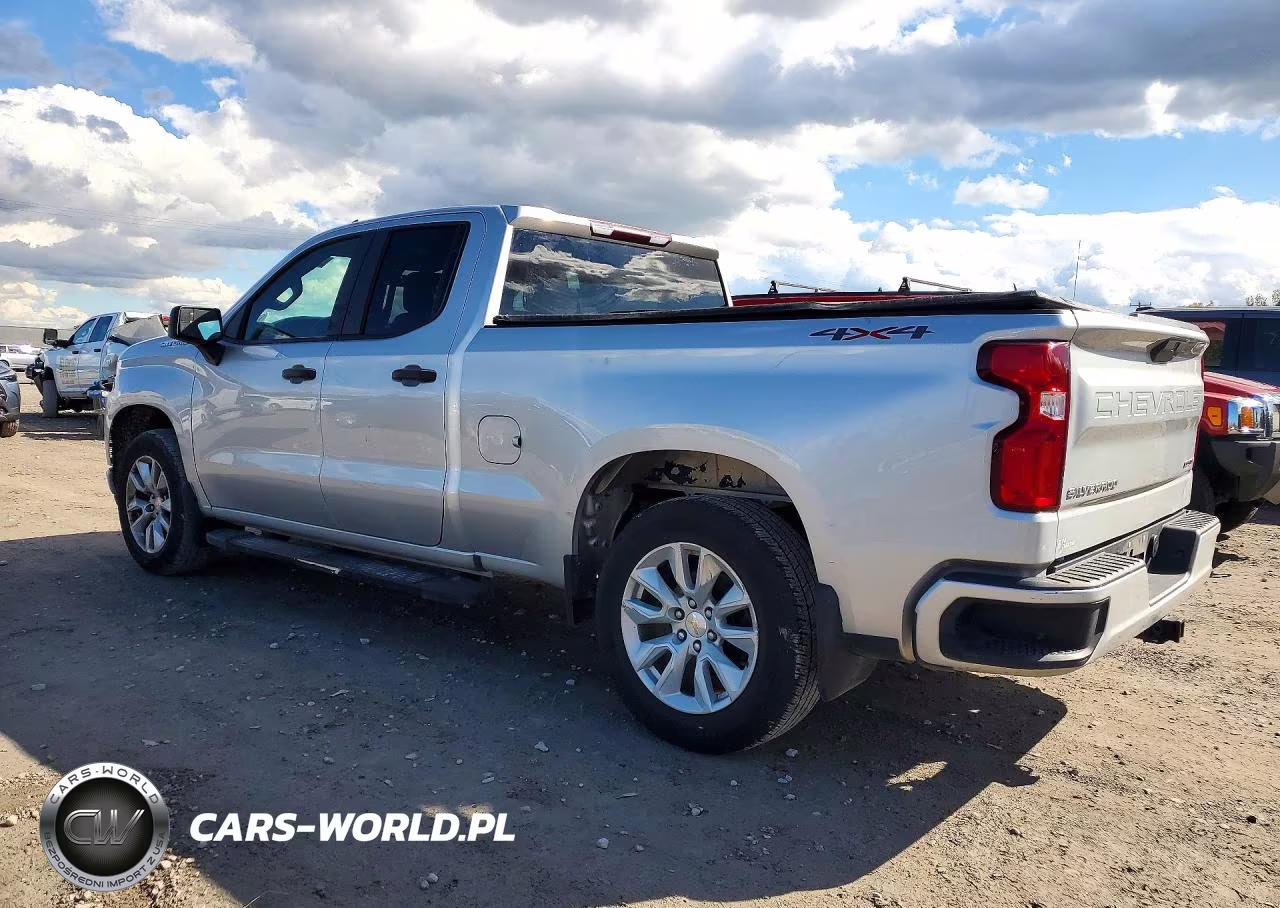 2021 Chevrolet Silverado K1500 Custom VIN:1GCRYBEK0MZ305005 - 2