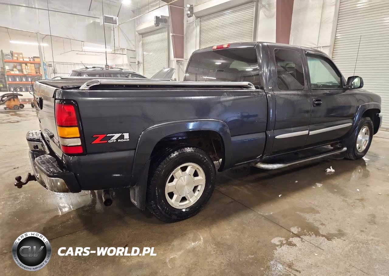 2005 GMC New Sierra K1500 VIN:2GTEK19B551352089 - 3