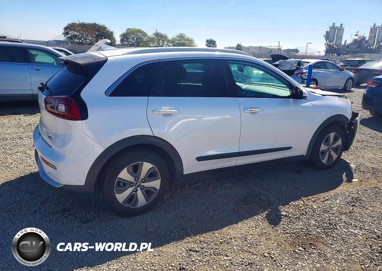 2018 Kia Niro Ex VIN:KNDCC3LC1J5162669 - 3