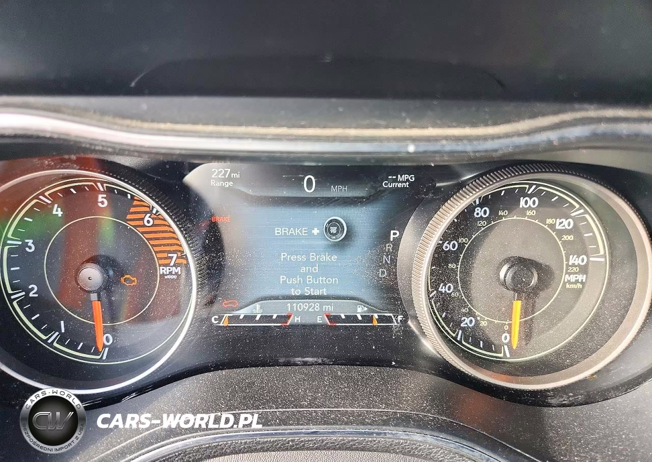 2019 Jeep Cherokee Limited VIN:1C4PJMDN0KD299381 - 9