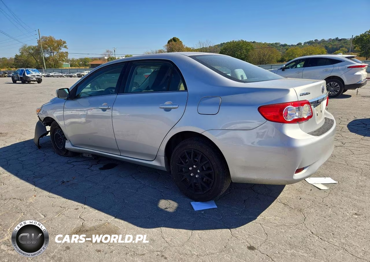 2013 Toyota Corolla Le VIN:5YFBU4EE0DP120238 - 2