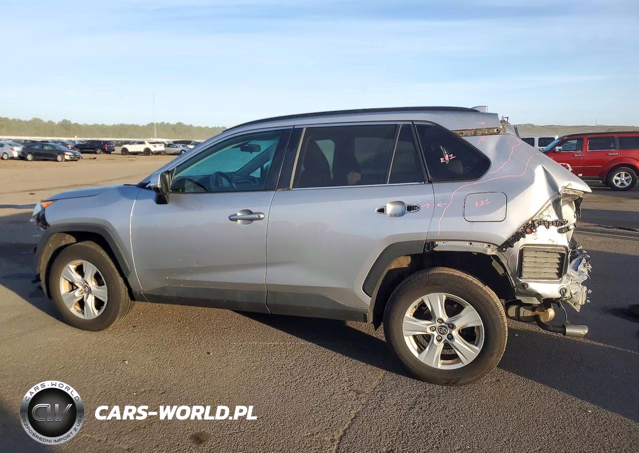 2020 Toyota Rav4 Xle VIN:2T3P1RFV8LC068552 - 2