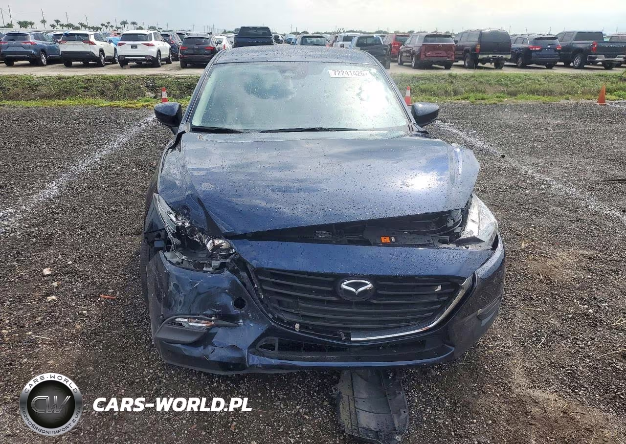 2018 Mazda 3 Touring VIN:3MZBN1V30JM204943 - 5