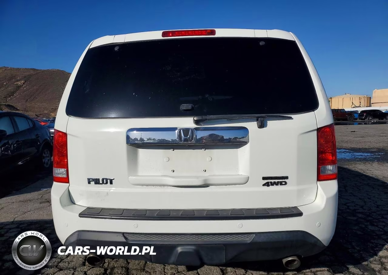 2012 Honda Pilot Touring VIN:5FNYF4H95CB075696 - 6