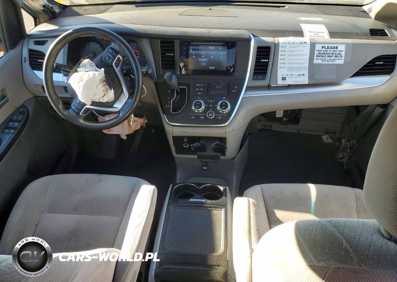2017 Toyota Sienna Le VIN:5TDKZ3DCXHS804240 - 8