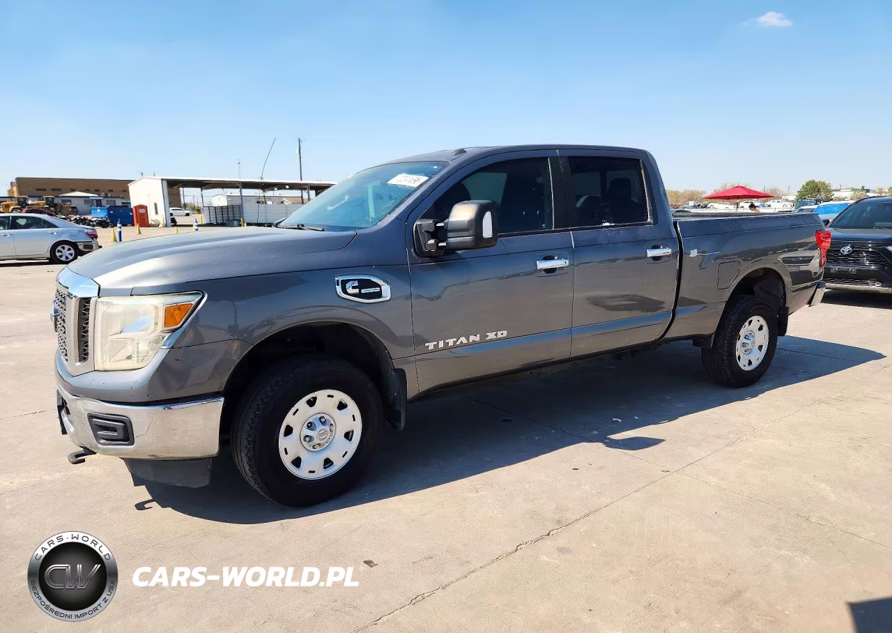 2017 Nissan Titan Xd Sv – zdjęcie 1 z 13