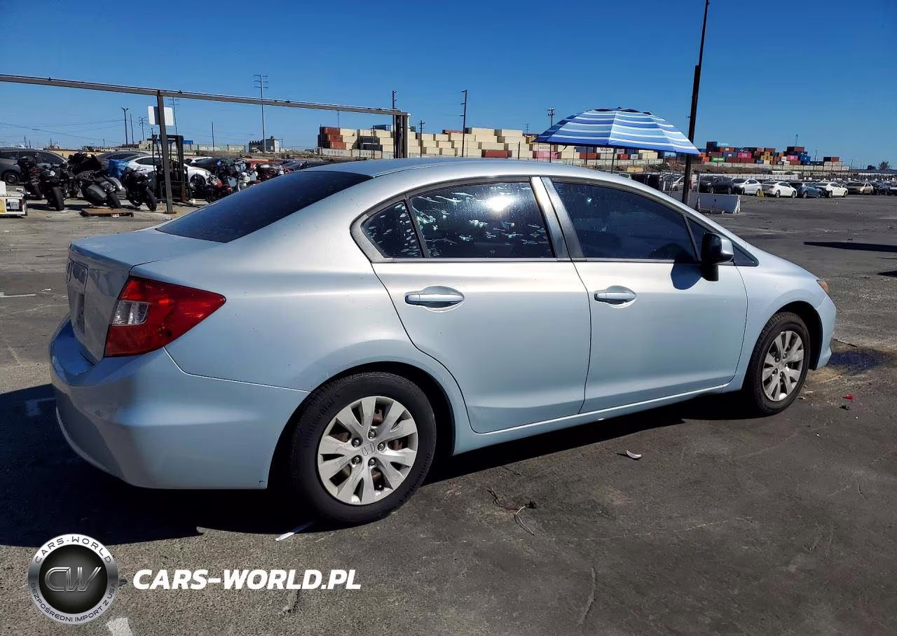 2012 Honda Civic Lx VIN:19XFB2F56CE338758 - 3