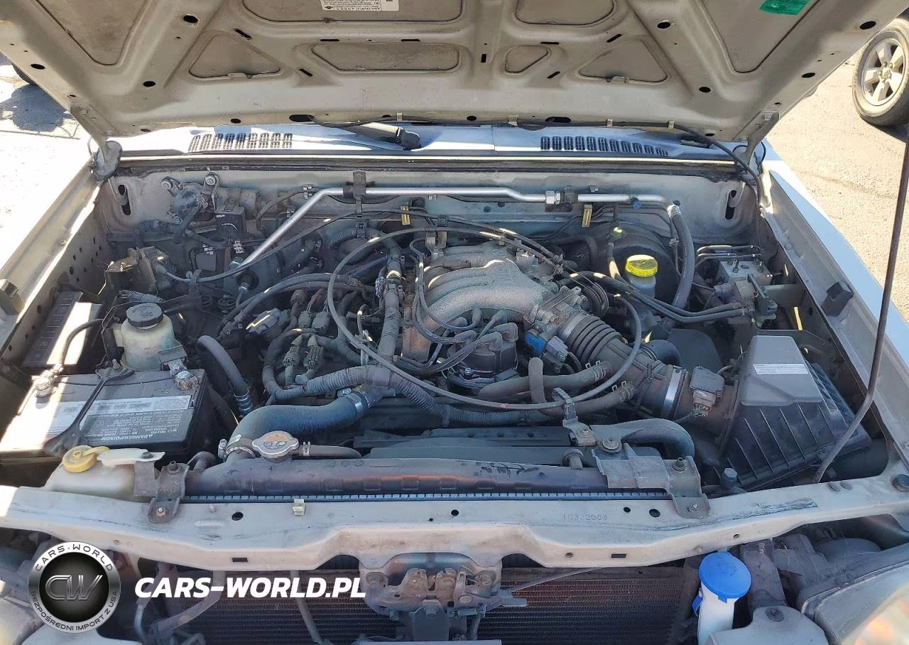 2001 Nissan Frontier VIN:1N6ED27T11C322004 - 11