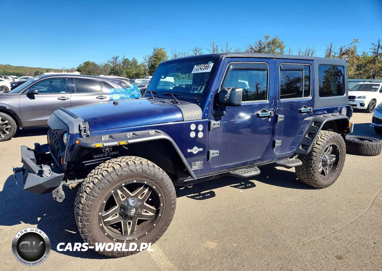 2013 Jeep Wrangler Unlimited Sport VIN:1C4HJWDGXDL617047 - 1
