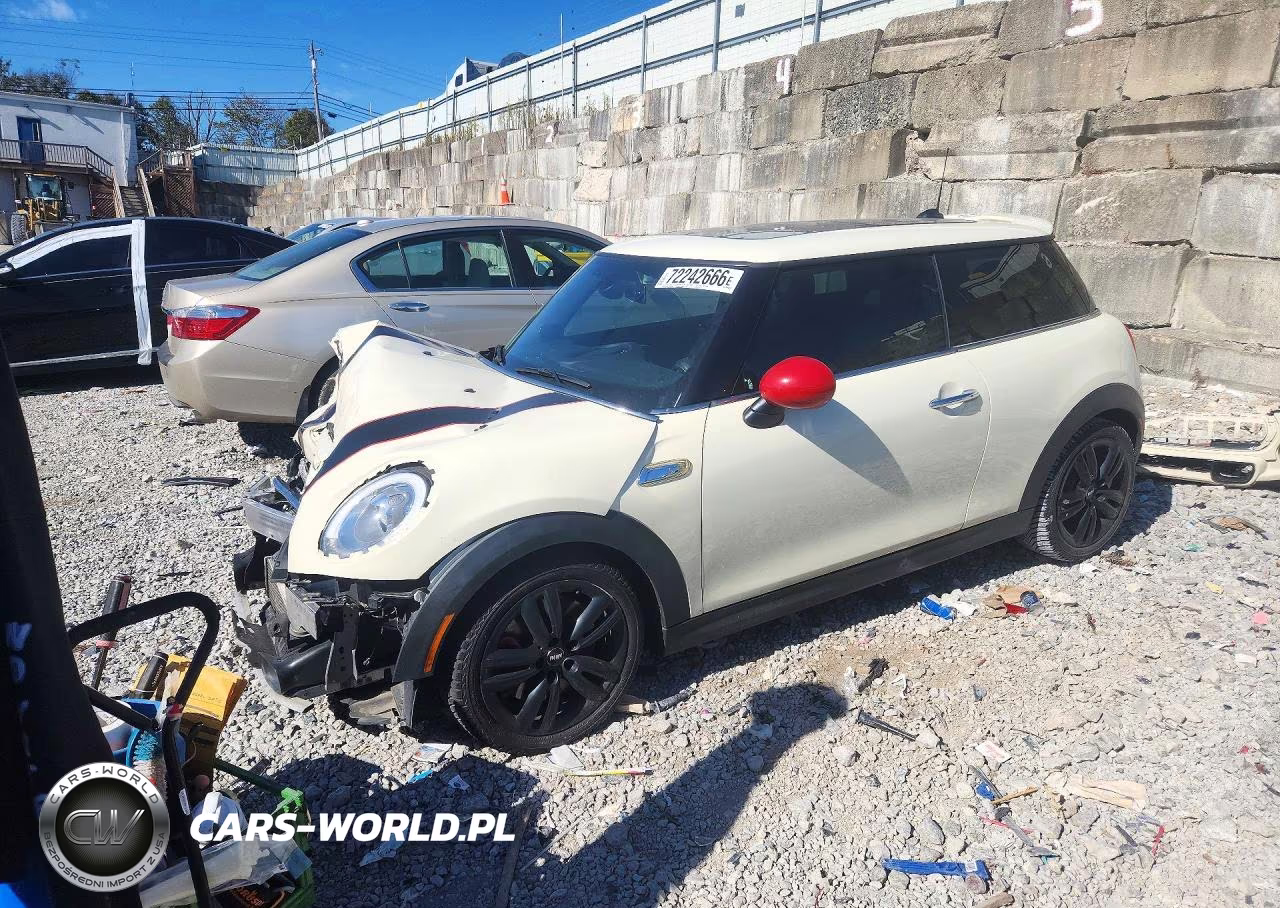 2015 Mini Cooper S VIN:WMWXP7C51F2A33855 - 1
