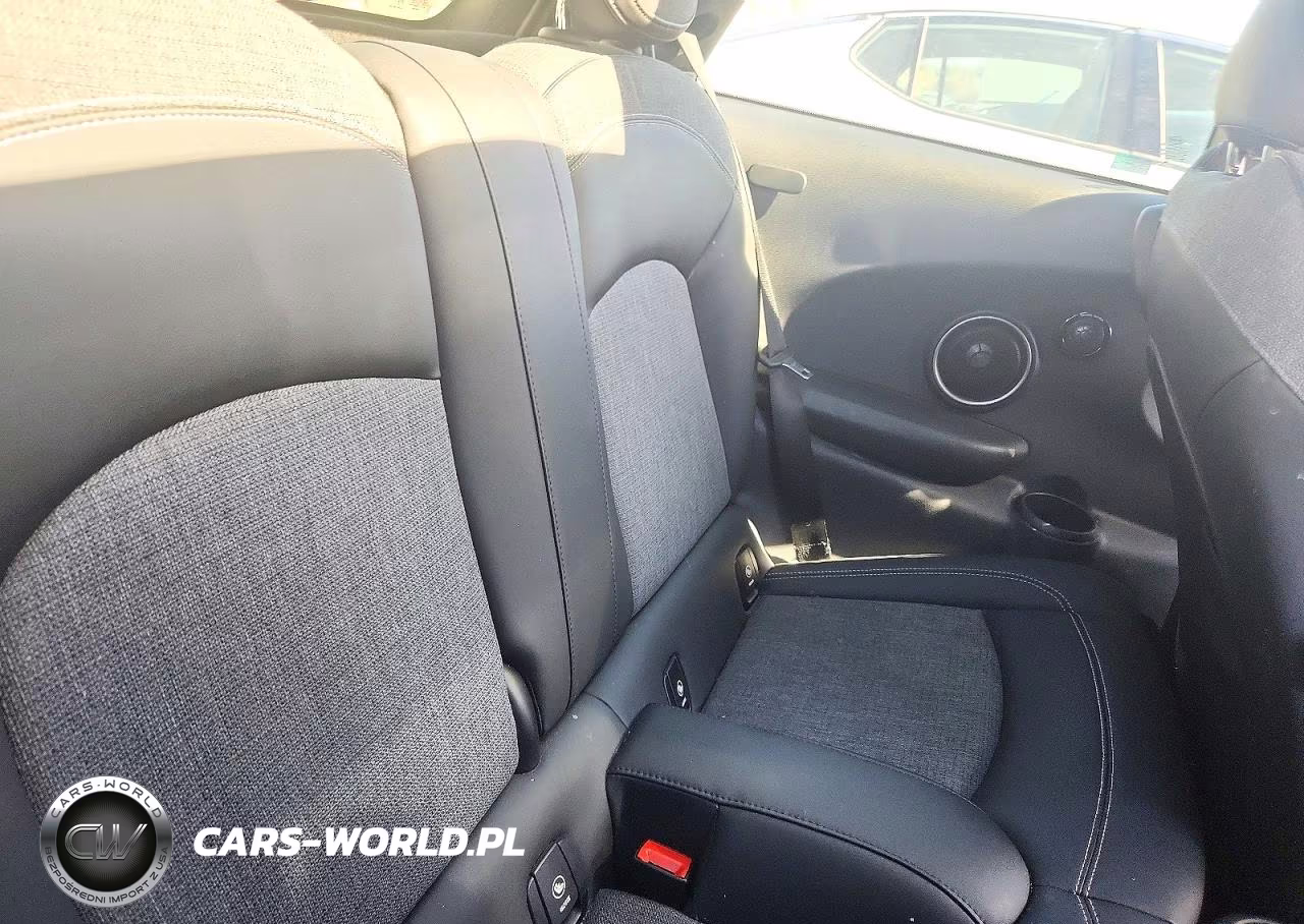 2015 Mini Cooper S VIN:WMWXP7C51F2A33855 - 10