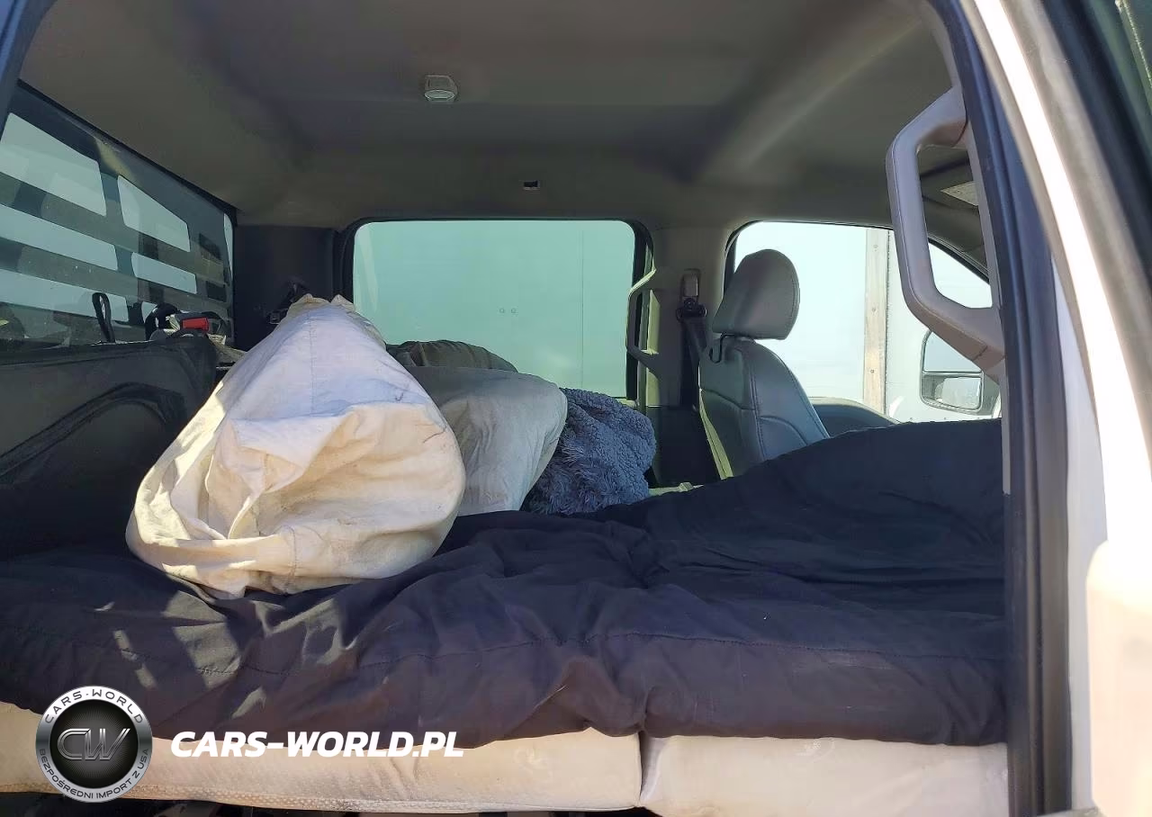 2020 Ford F550 Super Duty VIN:1FD0W5HT9LEE75465 - 10