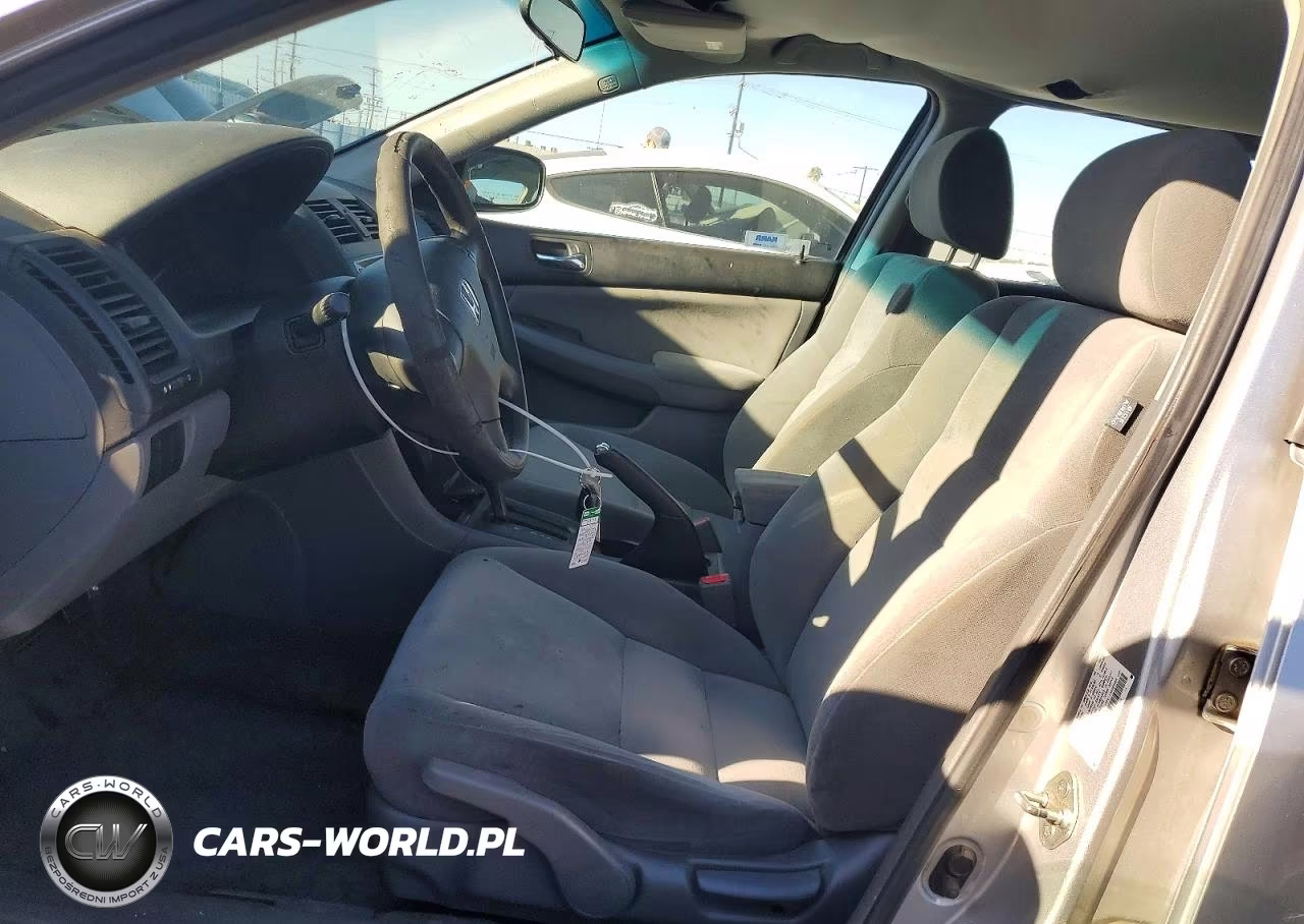 2007 Honda Accord Lx VIN:1HGCM56487A045556 - 7
