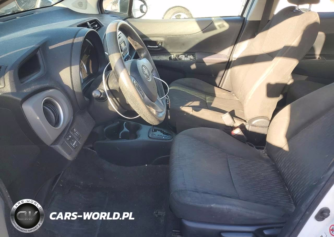 2014 Toyota Yaris 5-Door Le VIN:VNKKTUD32EA000649 - 7