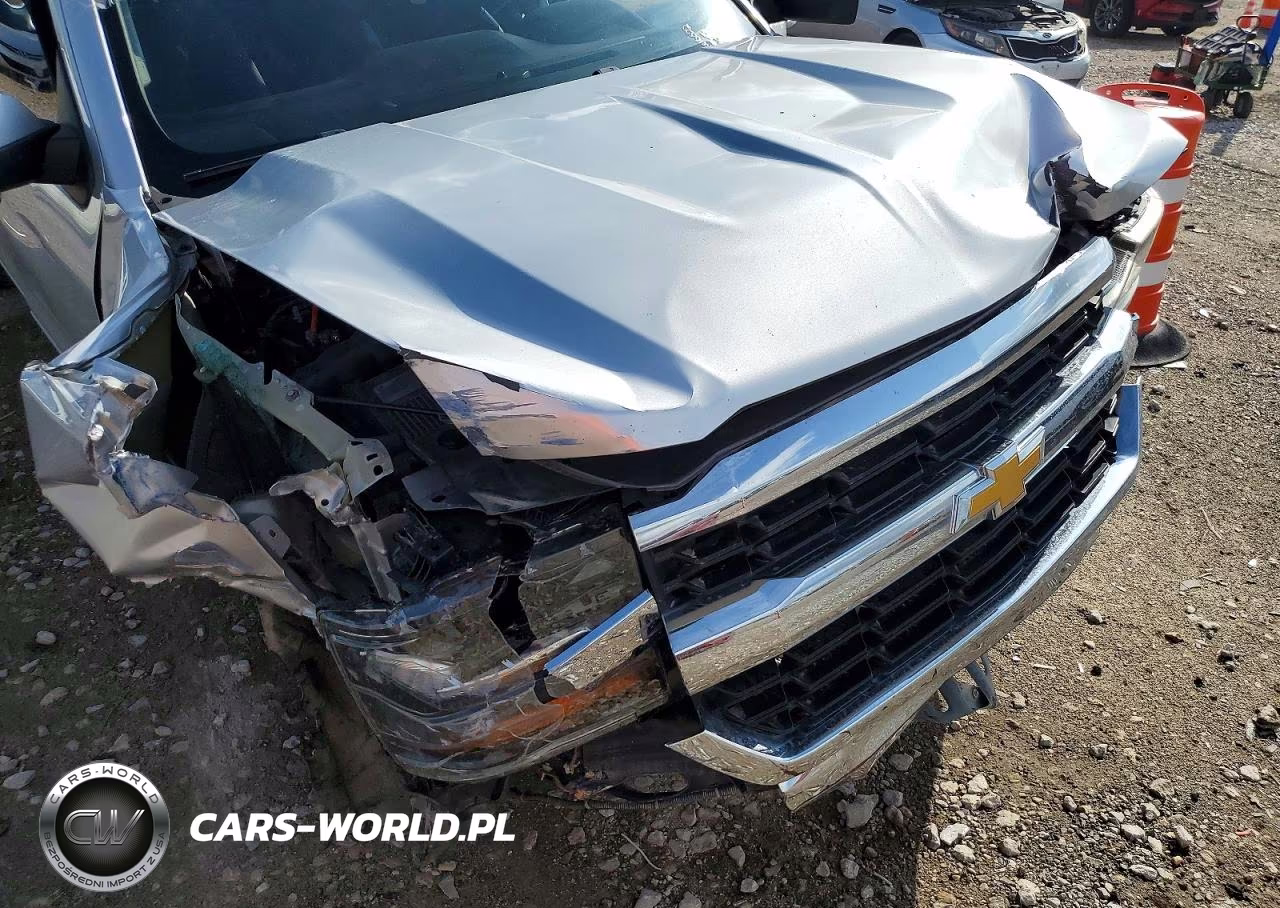 2018 Chevrolet Silverado C1500 Lt VIN:3GCPCREC1JG507063 - 11