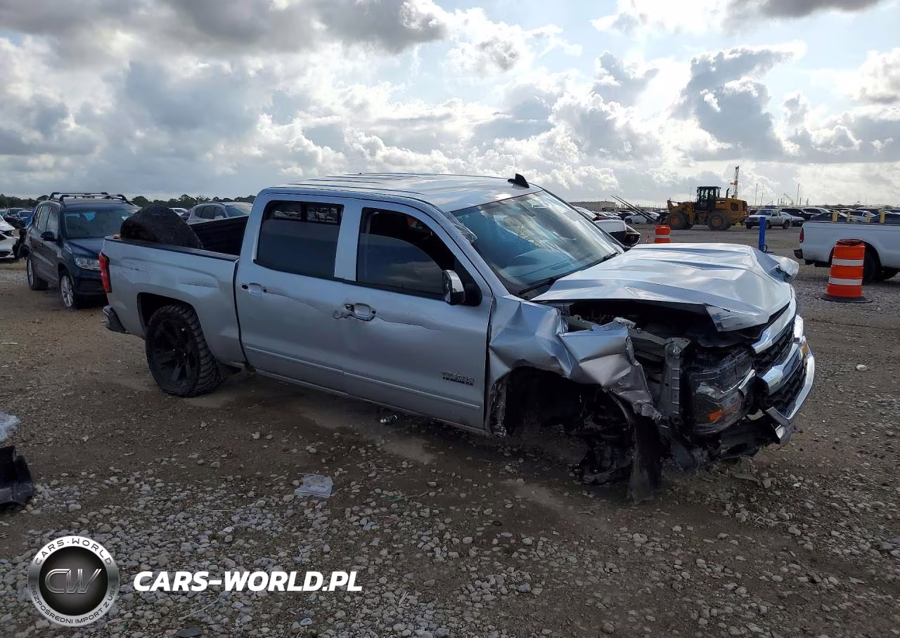 2018 Chevrolet Silverado C1500 Lt VIN:3GCPCREC1JG507063 - 4