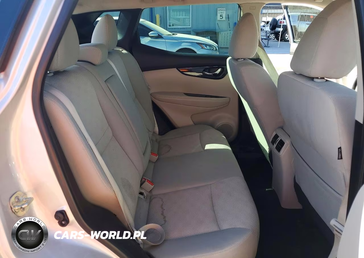 2018 Nissan Rogue Sport Sv VIN:JN1BJ1CP1JW157977 - 10