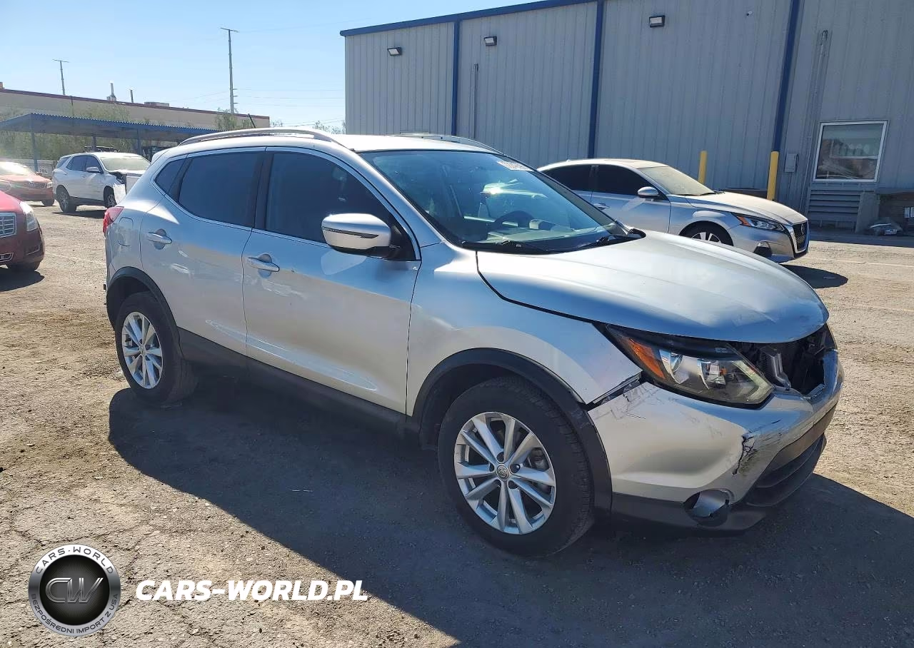 2018 Nissan Rogue Sport Sv VIN:JN1BJ1CP1JW157977 - 4