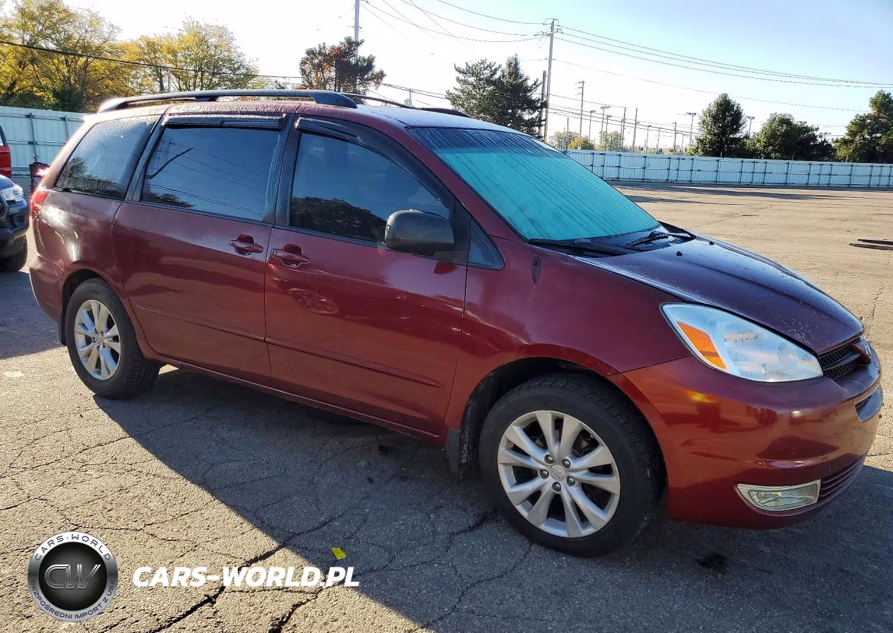 2005 Toyota Sienna Le 7 Passenger VIN:5TDZA23C45S339662 - 4