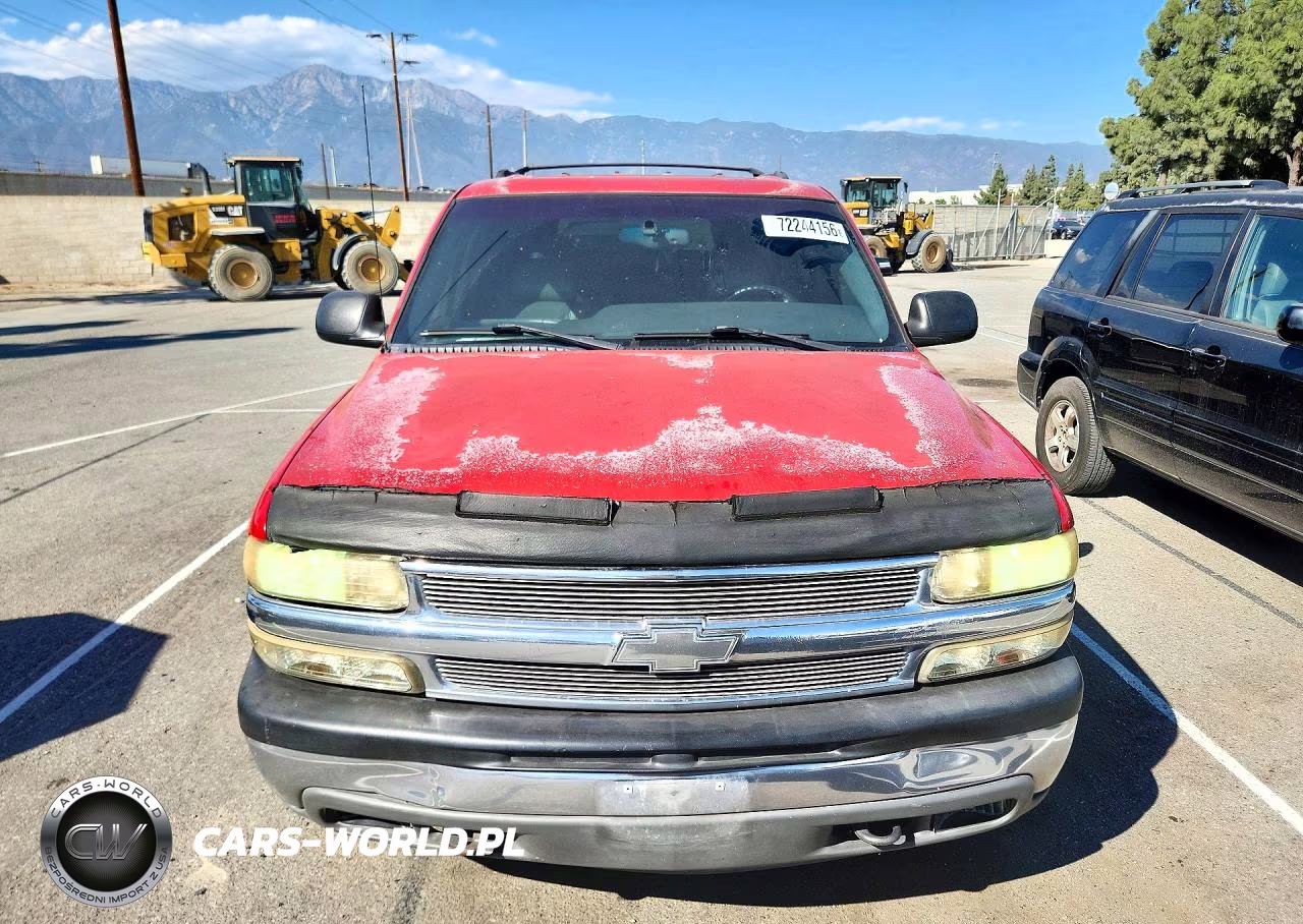 2000 Chevrolet Suburban C1500 VIN:3GNEC16T3YG164314 - 5