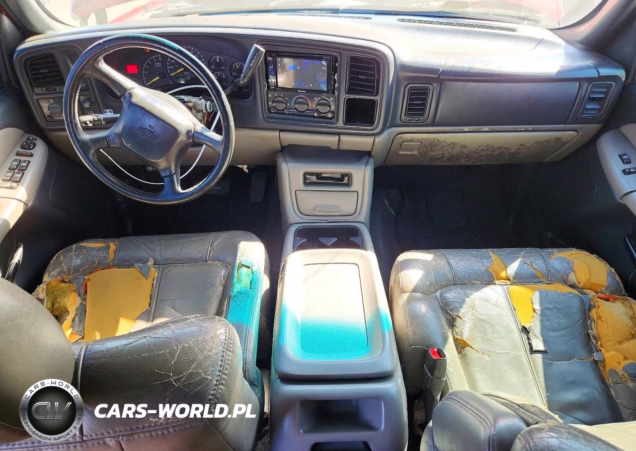 2000 Chevrolet Suburban C1500 VIN:3GNEC16T3YG164314 - 8