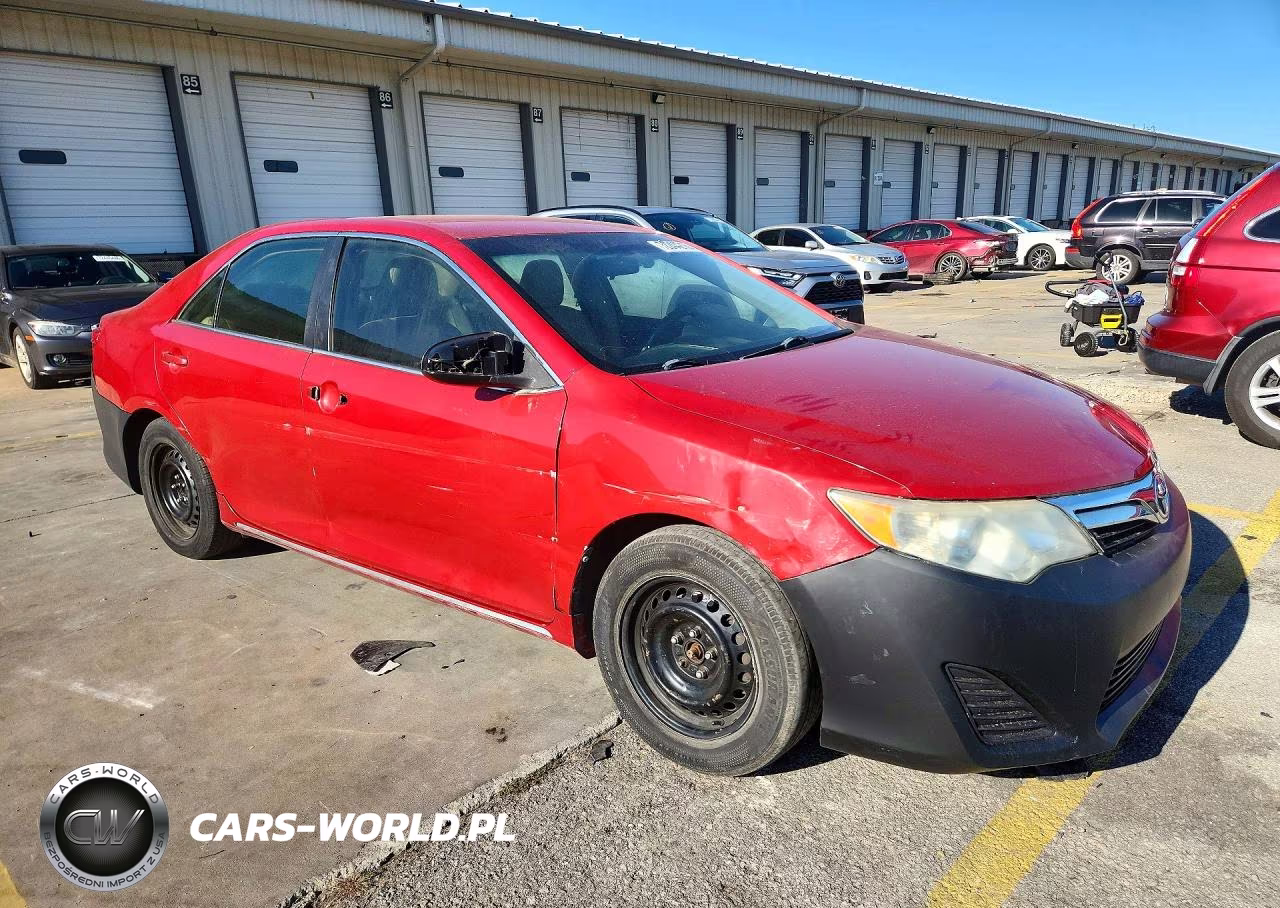 2014 Toyota Camry Le VIN:4T1BF1FK6EU831567 - 4