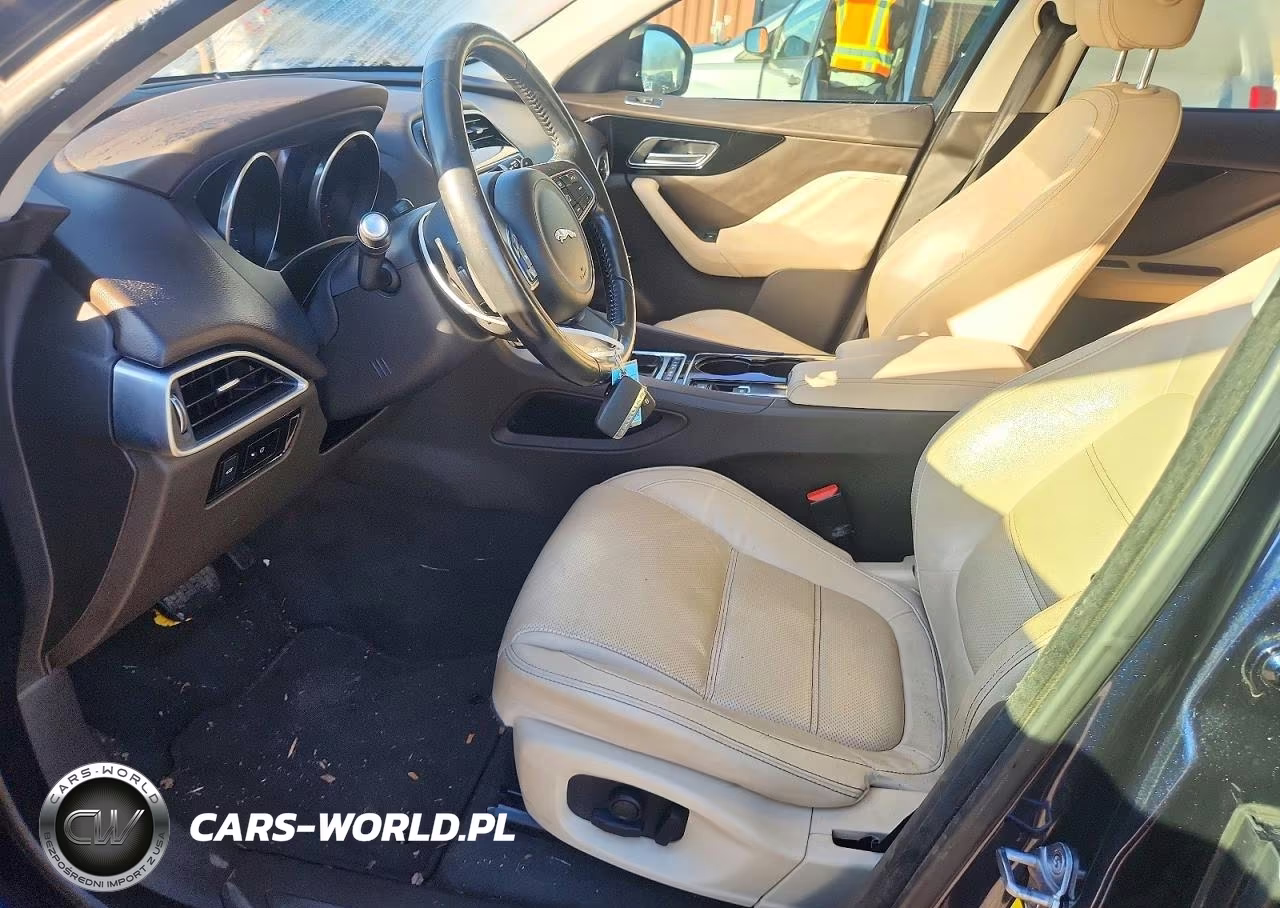 2017 Jaguar F-Pace Prestige VIN:SADCK2BV0HA495810 - 7